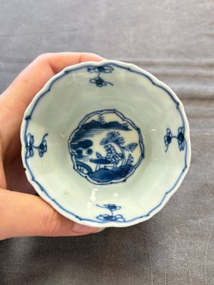 A set of 11 Chinese blue and white cups and saucers with riverscape design, Kangxi — photo 33