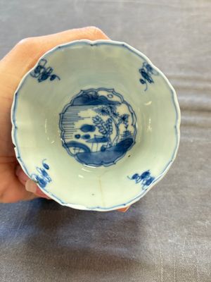 A set of 11 Chinese blue and white cups and saucers with riverscape design, Kangxi — photo 39