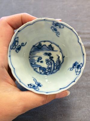A set of 11 Chinese blue and white cups and saucers with riverscape design, Kangxi — photo 63
