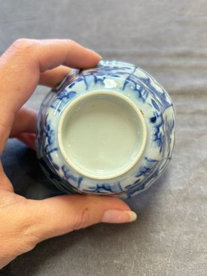 A set of 11 Chinese blue and white cups and saucers with riverscape design, Kangxi — photo 64