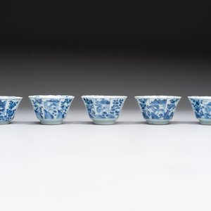 A set of 11 Chinese blue and white cups and saucers with riverscape design, Kangxi — photo 14