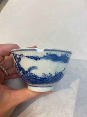 A set of 11 Chinese blue and white 'rabbit hunt' cups and saucers, Qianlong mark, 19th C. — photo 27