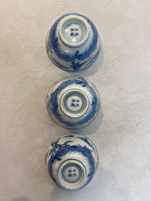 A set of 11 Chinese blue and white 'rabbit hunt' cups and saucers, Qianlong mark, 19th C. — photo 29