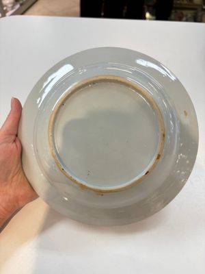 A set of 12 Chinese famille rose plates with squirrels among grapes and peonies, Qianlong — photo 14