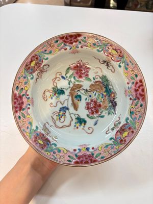 A set of 12 Chinese famille rose plates with squirrels among grapes and peonies, Qianlong — photo 23