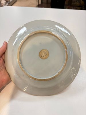 A set of 12 Chinese famille rose plates with squirrels among grapes and peonies, Qianlong — photo 6