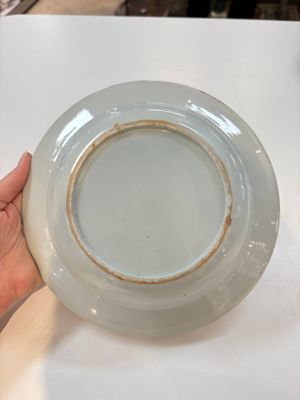 A set of 12 Chinese famille rose plates with squirrels among grapes and peonies, Qianlong — photo 8