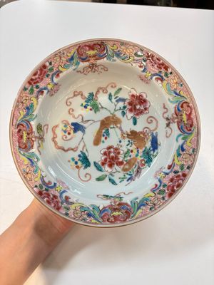 A set of 12 Chinese famille rose plates with squirrels among grapes and peonies, Qianlong — photo 9