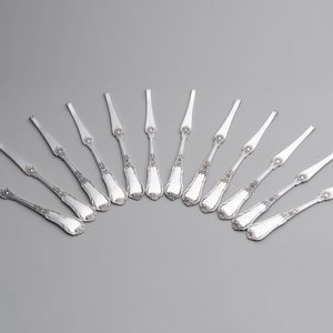 A set of 12 silver crustacean forks, 835/000, Wolfers Frères, Brussels, 20th C. — 照片 2