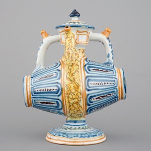A set of 3 barrel-shaped spill or puzzle jugs, Talavera, Spain, ca. 1820 — 照片 19