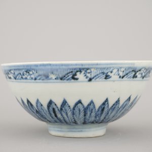 A set of 3 Chinese porcelain blue and white bowls, Ming dynasty — 照片 4