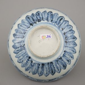 A set of 3 Chinese porcelain blue and white bowls, Ming dynasty — 照片 7