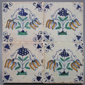 A set of 4 polychrome floral Dutch Delft tiles ca. 1620 — photo 1
