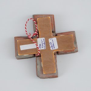 A set of 5 medieval tiles on a cross shaped mount, 13/14th C., Baptismal Chapel Wenduine — 照片 2