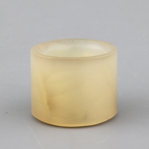 A set of 5 various jade archer's rings, 19/20th C. — photo 6