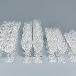 A set of 50 Val-Saint-Lambert crystal glasses, 20th C. — 照片 4