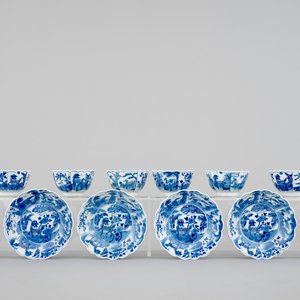 A set of 6 Chinese blue and white cups and saucers, Kangxi, ca. 1700 — photo 1