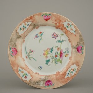 A set of 6 Chinese export porcelain plates with faux-marbre border, 18th C. — photo 4