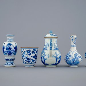 A set of 6 various blue and white Chinese vases and vessels, Kangxi — 照片 4