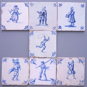 A set of 7 Dutch Delft blue and white tiles with figures, 17th C. — photo 1
