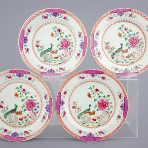 A set of 8 Chinese famille rose “double peacock” pattern plates, Qianlong, 18th C. — 照片 4