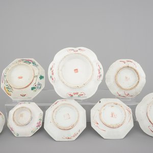 A set of 8 Chinese famille rose porcelain bowls on stand, 19th C. — photo 4