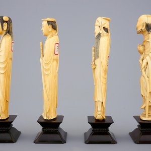 A set of 8 fine Chinese carved ivory immortals on wooden bases, 19th C. — photo 3