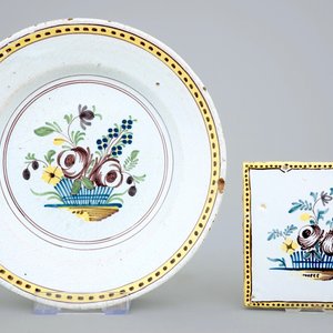A set of 8 tiles and a plate with flowers, 18th C., Courtrai or Brussels — 照片 2
