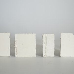 A set of ca. 350 plain white Dutch Delft tiles, 18th C. — photo 7