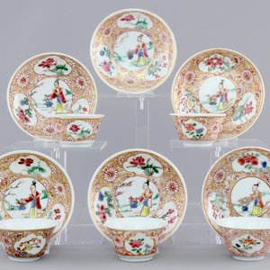 A set of five Chinese famille rose cups and six saucers, Yongzheng-Qianlong, 18th C. — foto 1