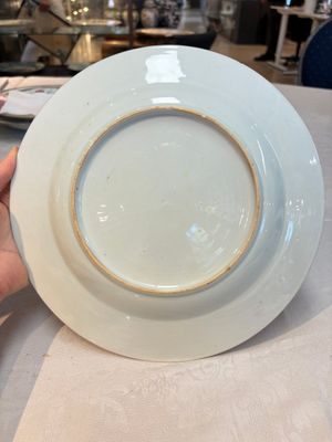 A set of five Chinese famille rose 'floral scroll painting' plates and three dishes, Qianlong — photo 6