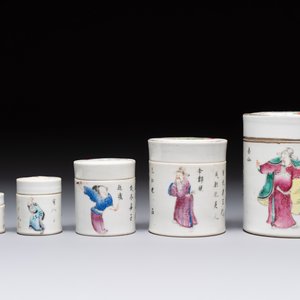 A set of five Chinese famille rose 'Wu Shuang Pu' nesting boxes and covers, 19th C. — foto 3