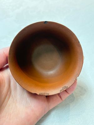 A set of five Chinese Yixing stoneware cups with floral design, Kangxi — photo 11