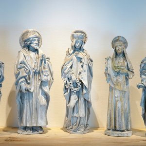 A set of five large 70 cm plaster casts of religious figures, 19/20th C., Bruges — photo 1