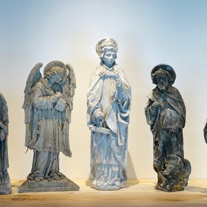 A set of five plaster casts of religious figures, 19/20th C., Bruges — photo 1