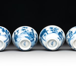 A set of four Chinese blue and white 'Sense of Smell' cups and saucers, artemisia leaf mark, Kangxi — foto 9