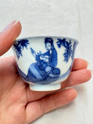 A set of four Chinese blue and white 'Sense of Smell' cups and saucers, artemisia leaf mark, Kangxi — photo 22