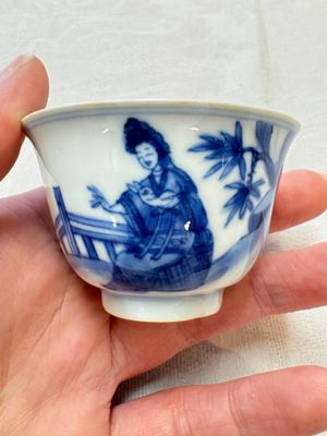 A set of four Chinese blue and white 'Sense of Smell' cups and saucers, artemisia leaf mark, Kangxi — photo 10