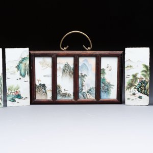A set of four Chinese famille rose 'Landscape' plaques mounted in a wooden frame, signed Wang Yunquan 王雲泉, together with four plaques, 20th C. — photo 1