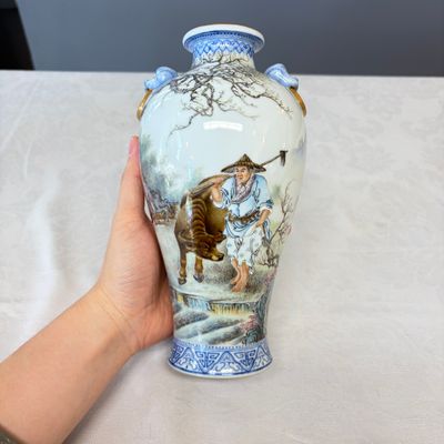 A set of four Chinese famille rose 'Yu Qiao Geng Du 漁樵耕讀' vases — photo 16