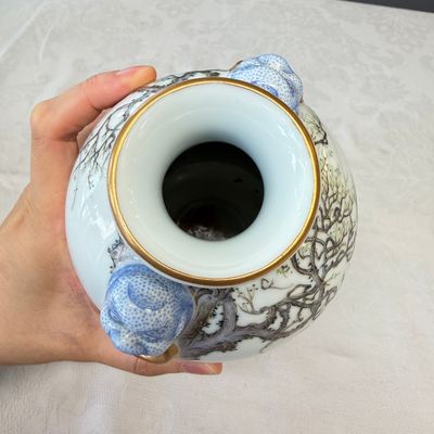 A set of four Chinese famille rose 'Yu Qiao Geng Du 漁樵耕讀' vases — photo 28