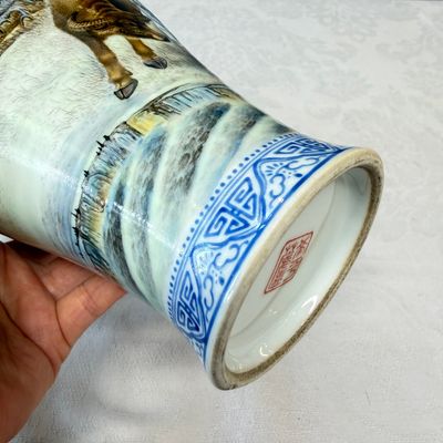 A set of four Chinese famille rose 'Yu Qiao Geng Du 漁樵耕讀' vases — photo 30