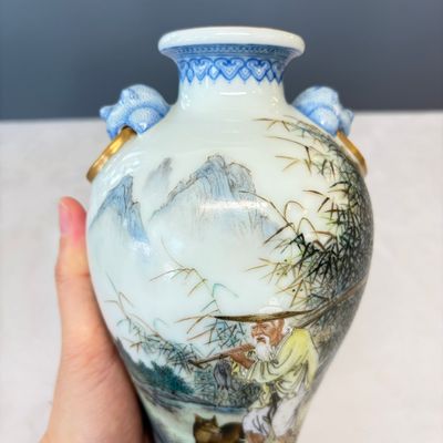 A set of four Chinese famille rose 'Yu Qiao Geng Du 漁樵耕讀' vases — photo 44