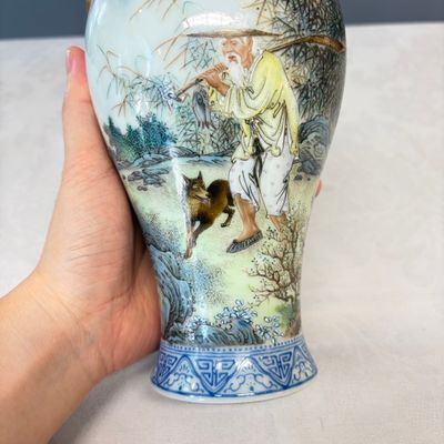 A set of four Chinese famille rose 'Yu Qiao Geng Du 漁樵耕讀' vases — photo 45