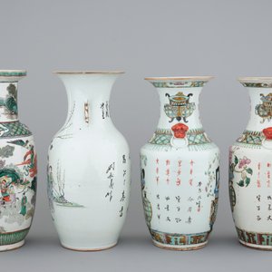 A set of four Chinese famille verte and wucai vases, 19th C. — photo 2