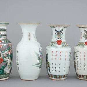A set of four Chinese famille verte and wucai vases, 19th C. — photo 4