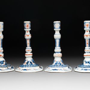 A set of four Chinese Imari-style candlesticks, 18th C. — photo 4