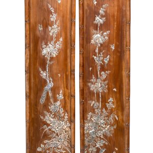 A set of four Chinese or Vietnamese mother-of-pearl-inlaid hongmu panels depicting birds among flowering branches, 19th C. — photo 5