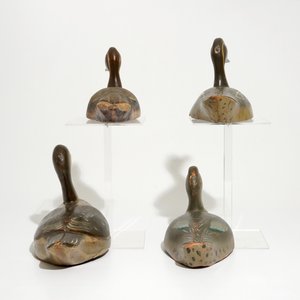A set of four painted wood decoy ducks, 19th C. — 照片 5