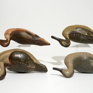A set of four painted wood decoy ducks, 19th C. — 照片 7